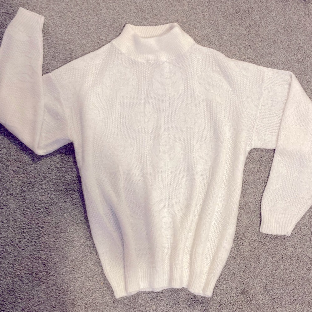White knit sweater